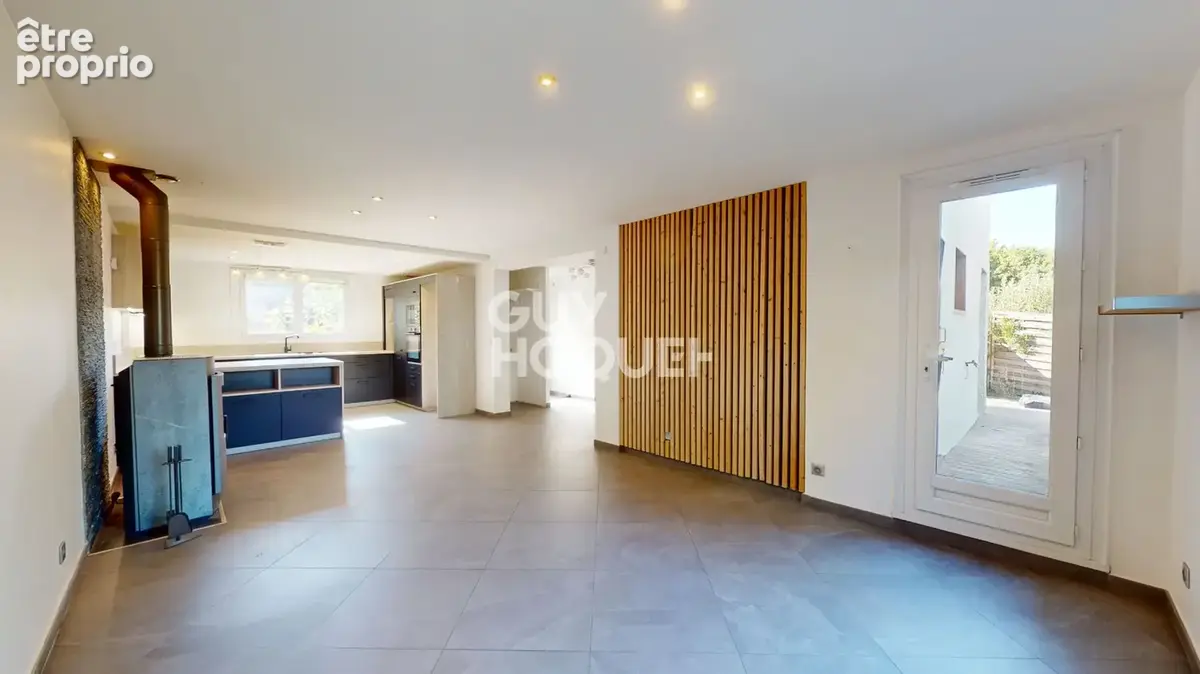 ANNECY - Maison mitoyenne 108,3 m² avec jardin et garage - photo 4