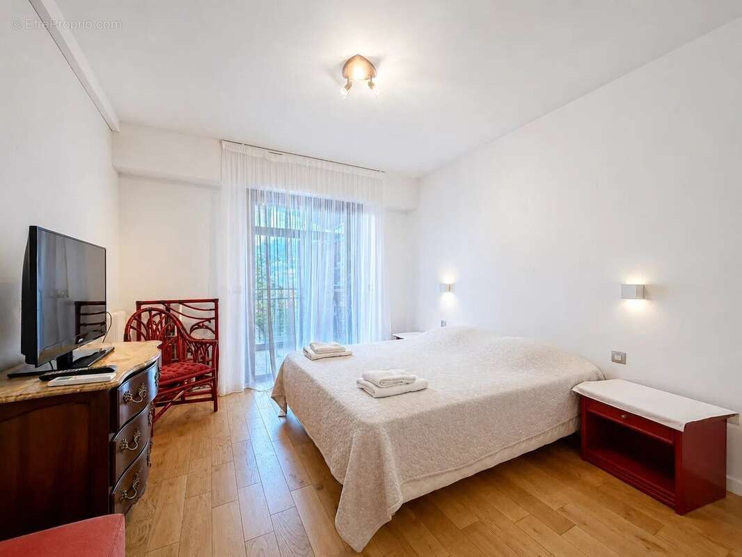 Appartement 4 pièces avec jardins – Accès direct à la plage - photo 4