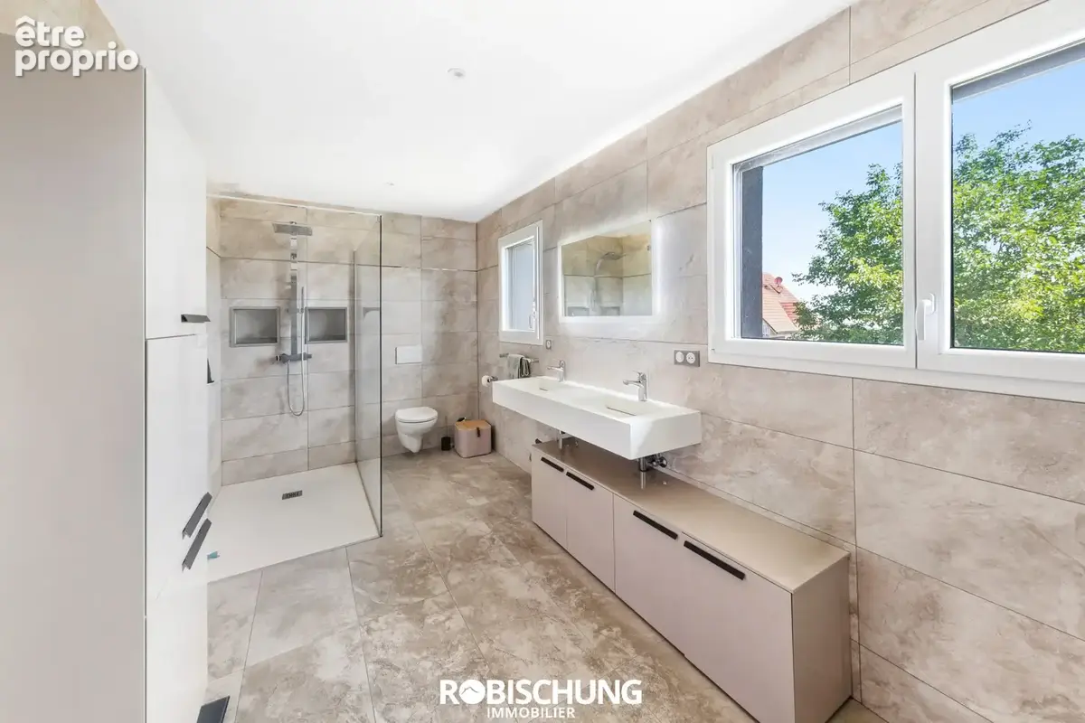 CARSPACH : Maison avec piscine rare sur le marché : coup de coeur assuré ! - photo 9