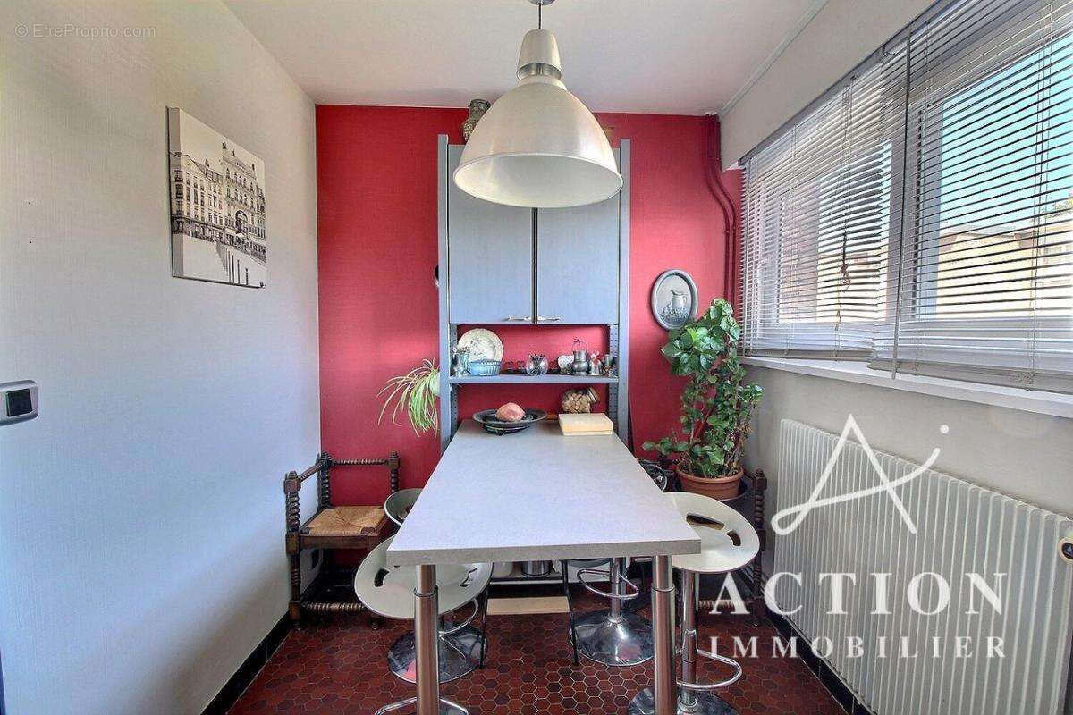 Bel etage - 4 chambres - jardin - garage - photo 5