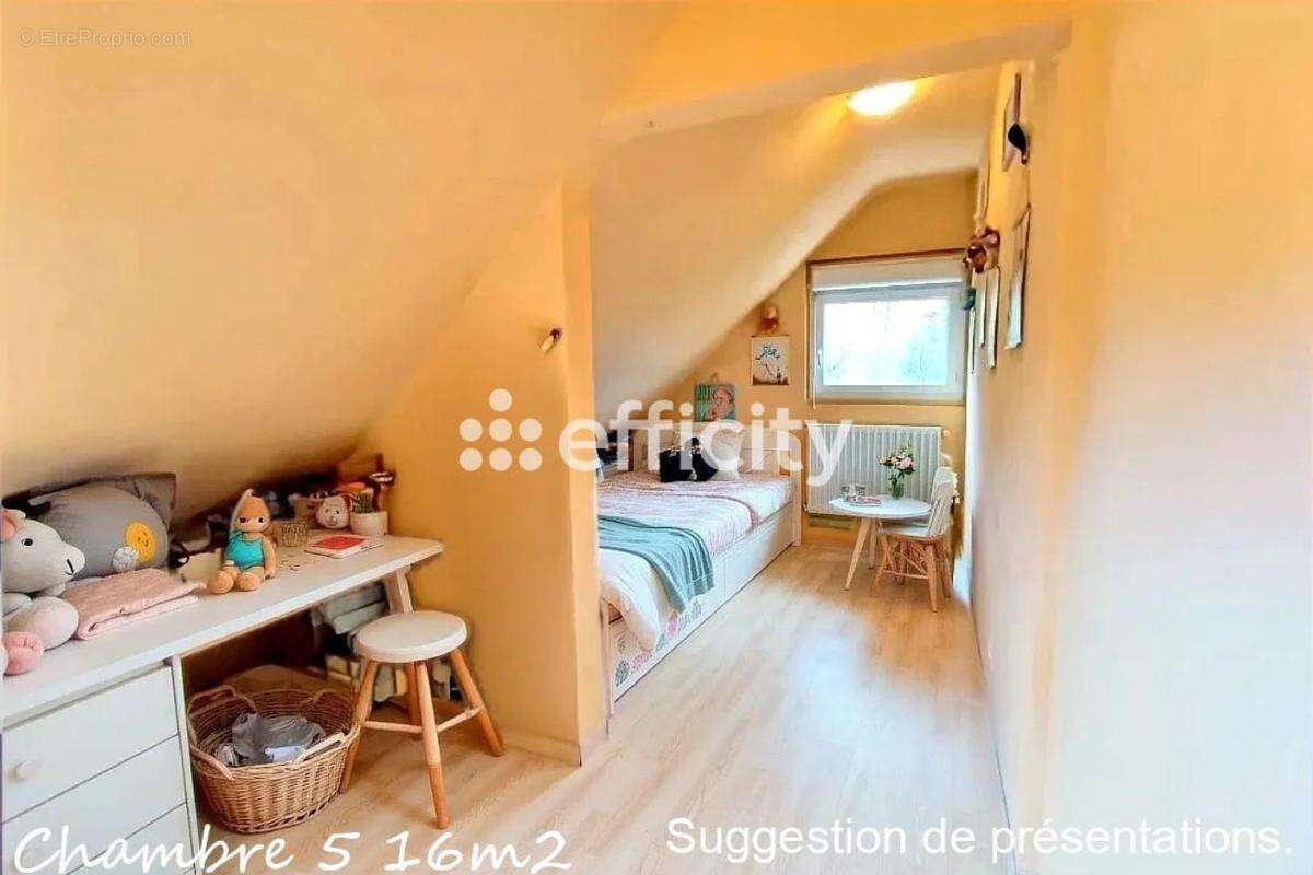 Maison 170 m² à Saint-Herblain  - photo 10