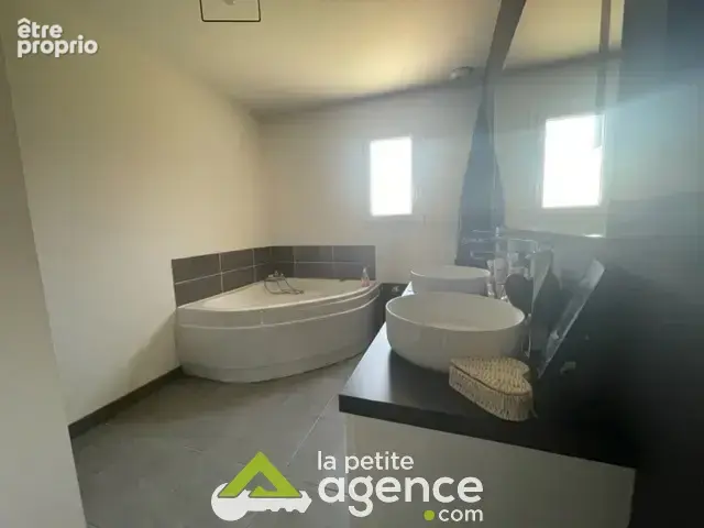 Maison T3 de plain-pied Trouy - photo 7