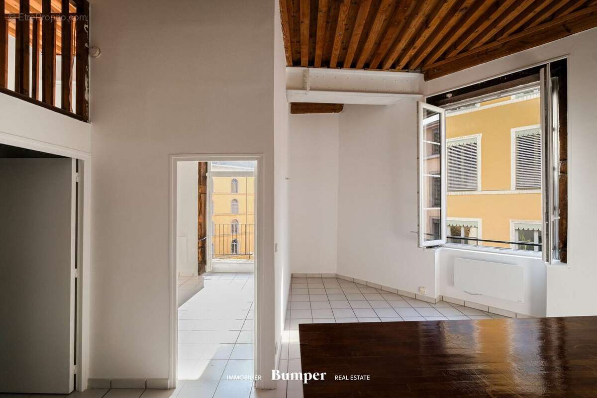 Appartement à LYON-4E