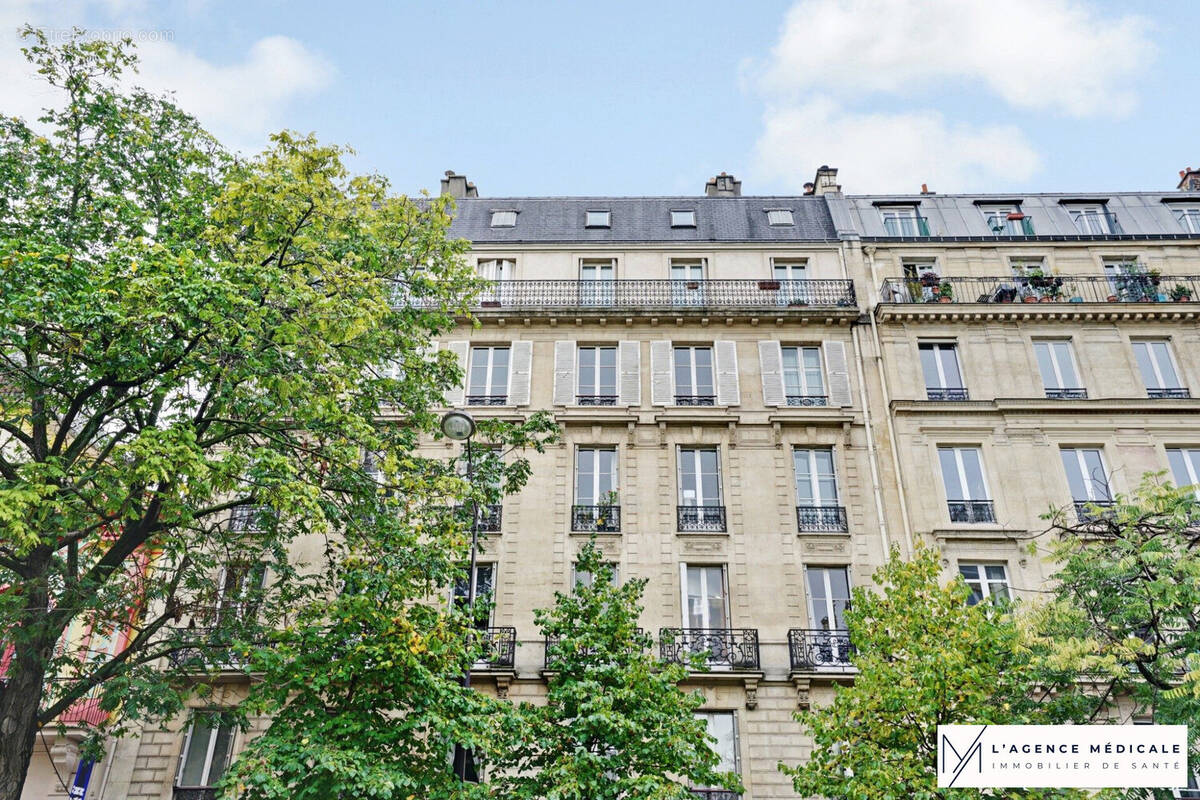 Appartement à PARIS-11E