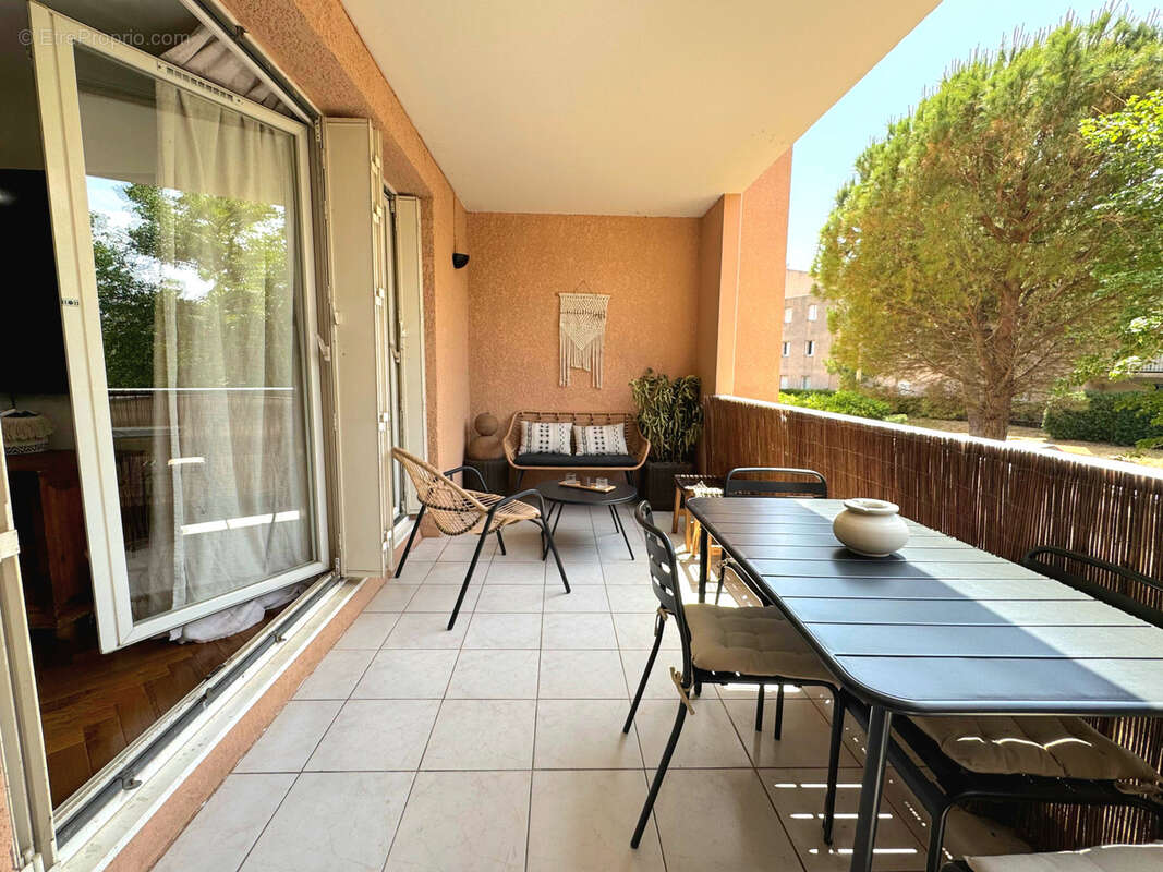 Appartement à MARSEILLE-9E