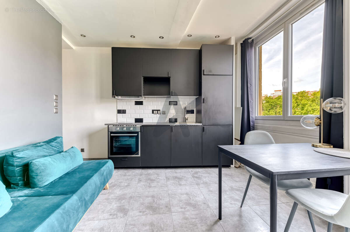 Appartement à LYON-5E