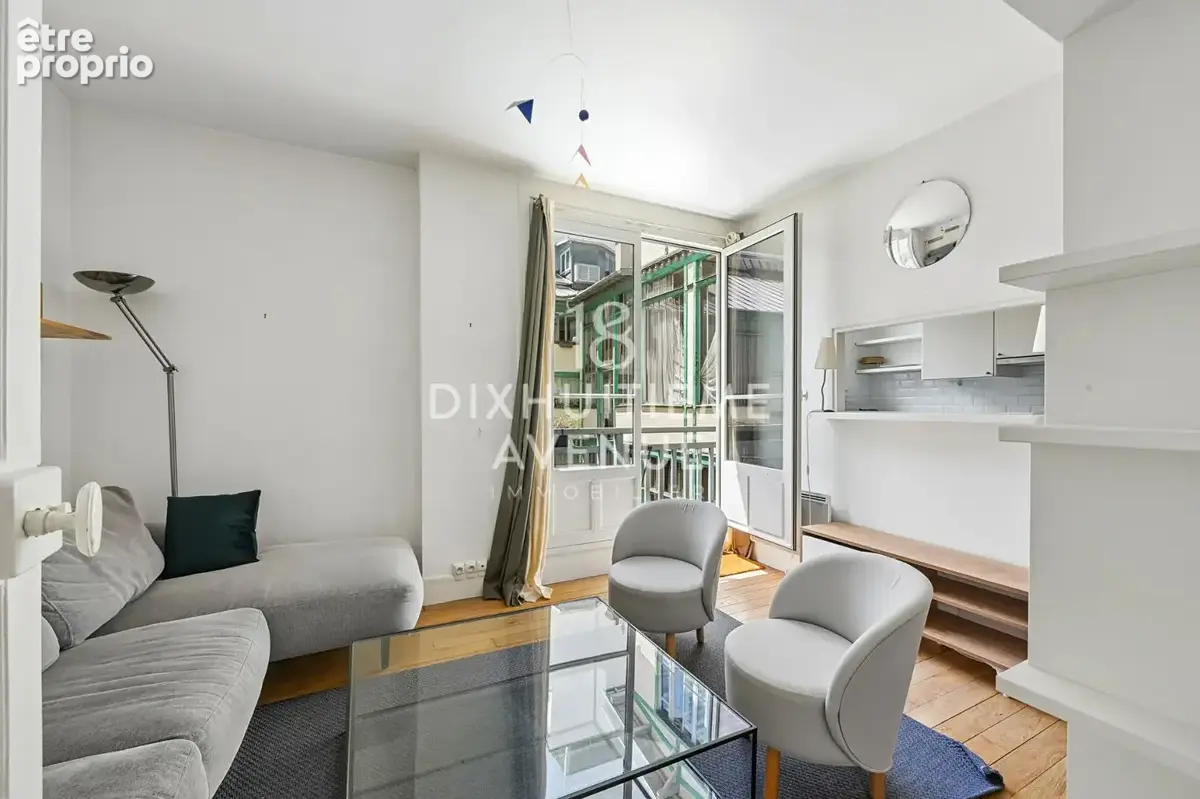 Rue des Sablons, 2ème étage, appartement avec mezzanine et balcon - photo 3
