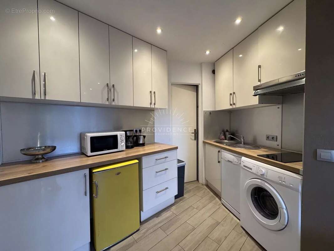 Appartement à MANDELIEU-LA-NAPOULE