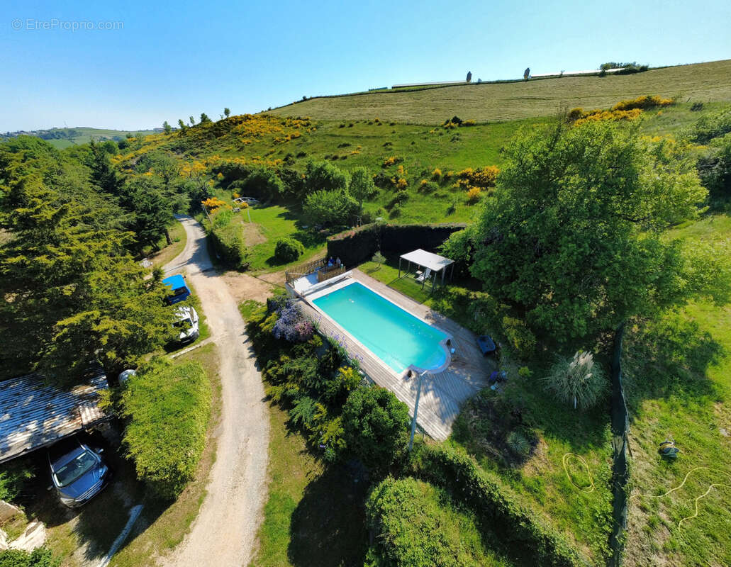 Maison à SAINT-PERAY