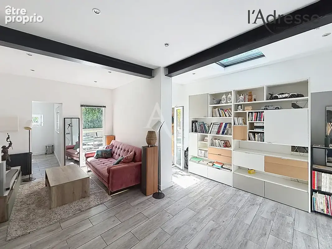 RARE ! Ensemble immobilier d'environ 160 m² au sol composé de deux maisons - Aux portes de Paris - Garage et Cave - photo 3
