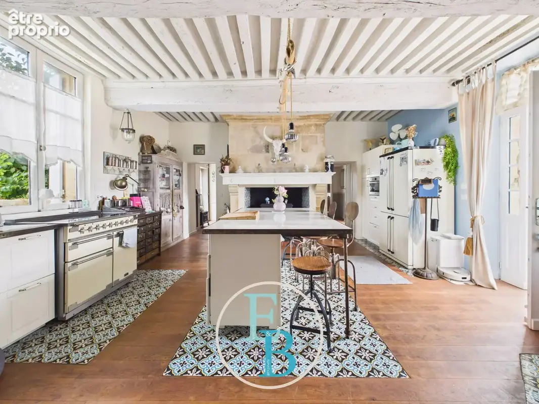 Propriété d'exception sur pré de 1,5 hectare avec maison principale, logement indépendant et dépendances - photo 6