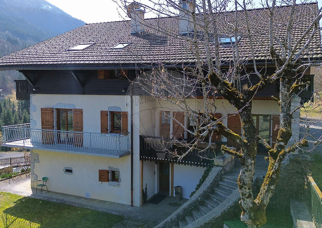 Maison à LES VILLARDS-SUR-THONES