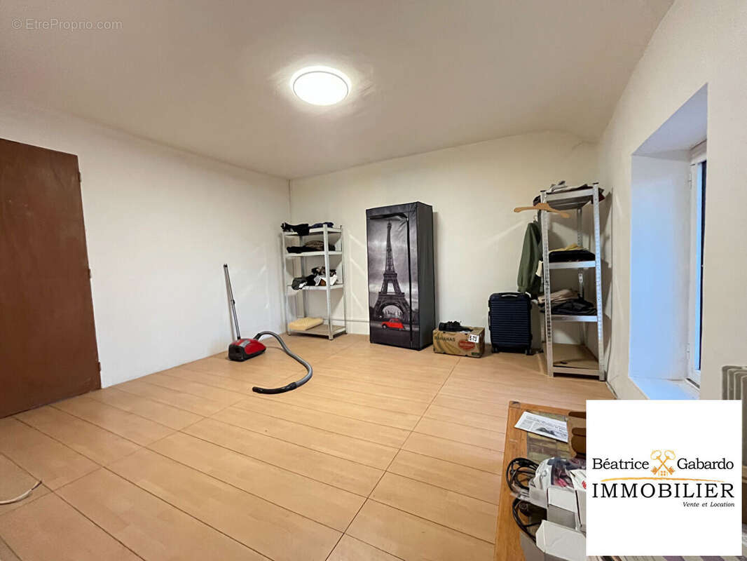 Maison à BOIS-SAINTE-MARIE