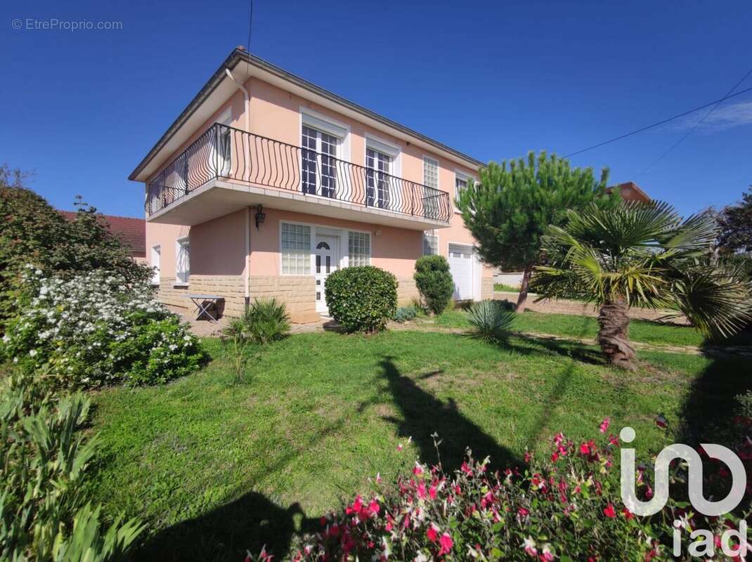 Photo 3 - Maison à BOURBON-LANCY