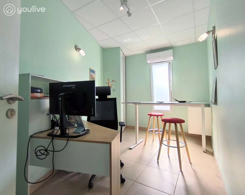 Opportunité rare – Local professionnel haut de gamme, prêt à l'emploi ! - photo 20