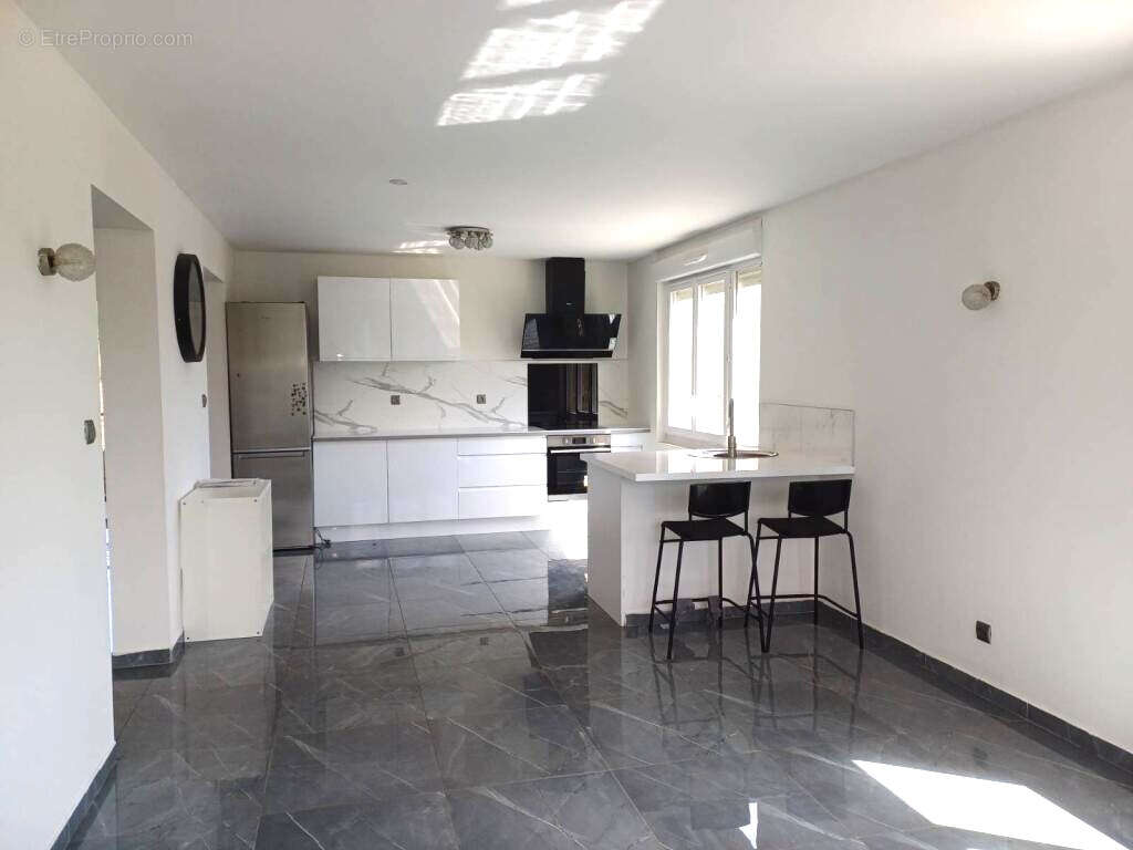 Appartement à FEYZIN