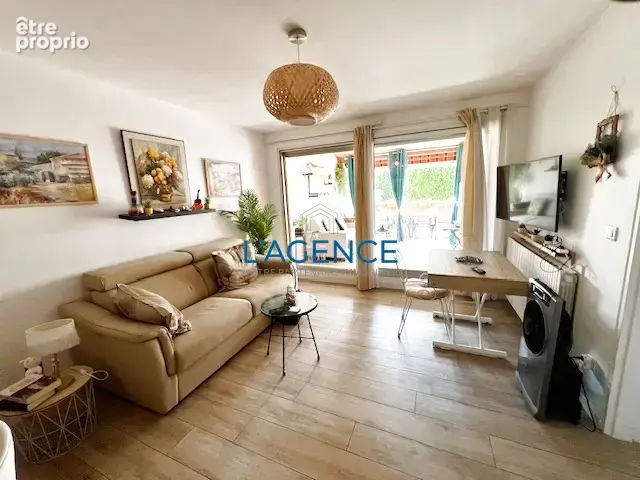 Superbe t1 en rez de jardin avec grande terrasse et jardin plein sud - photo 2