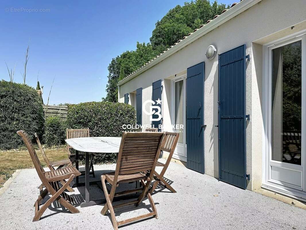 Maison à LA CAILLERE-SAINT-HILAIRE