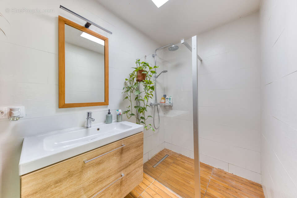 Maison à OZOIR-LA-FERRIERE