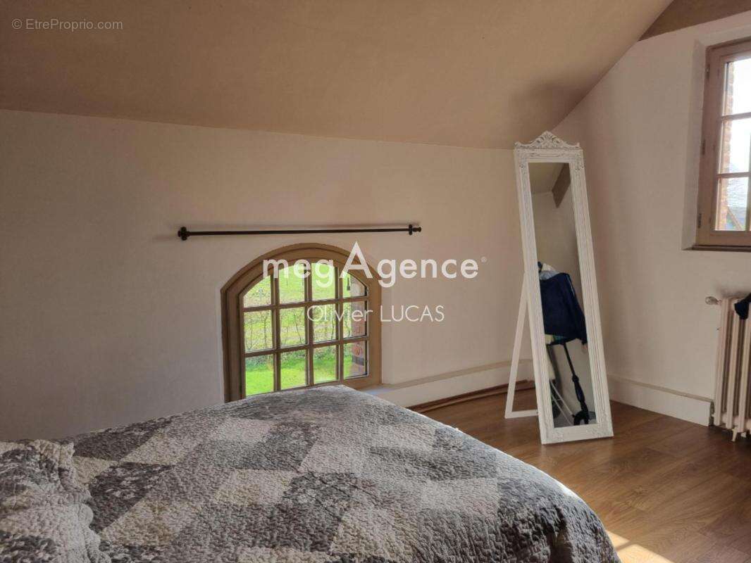 Maison à SAINT-ROMAIN-DE-COLBOSC