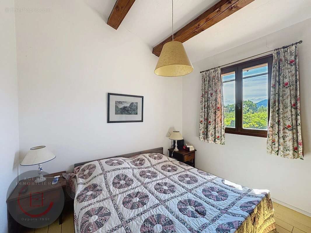 Maison à LES ADRETS-DE-L'ESTEREL