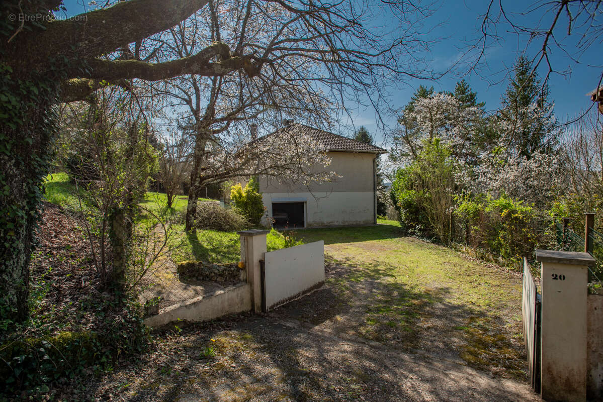 Maison  5 pièce(s) 98 m2 plein pied, 3ch, grande sous sol, jardin 1977M2 - photo 15