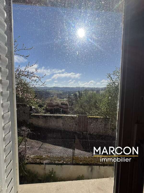 Vente maison secteur crocq - proche commerces - photo 15