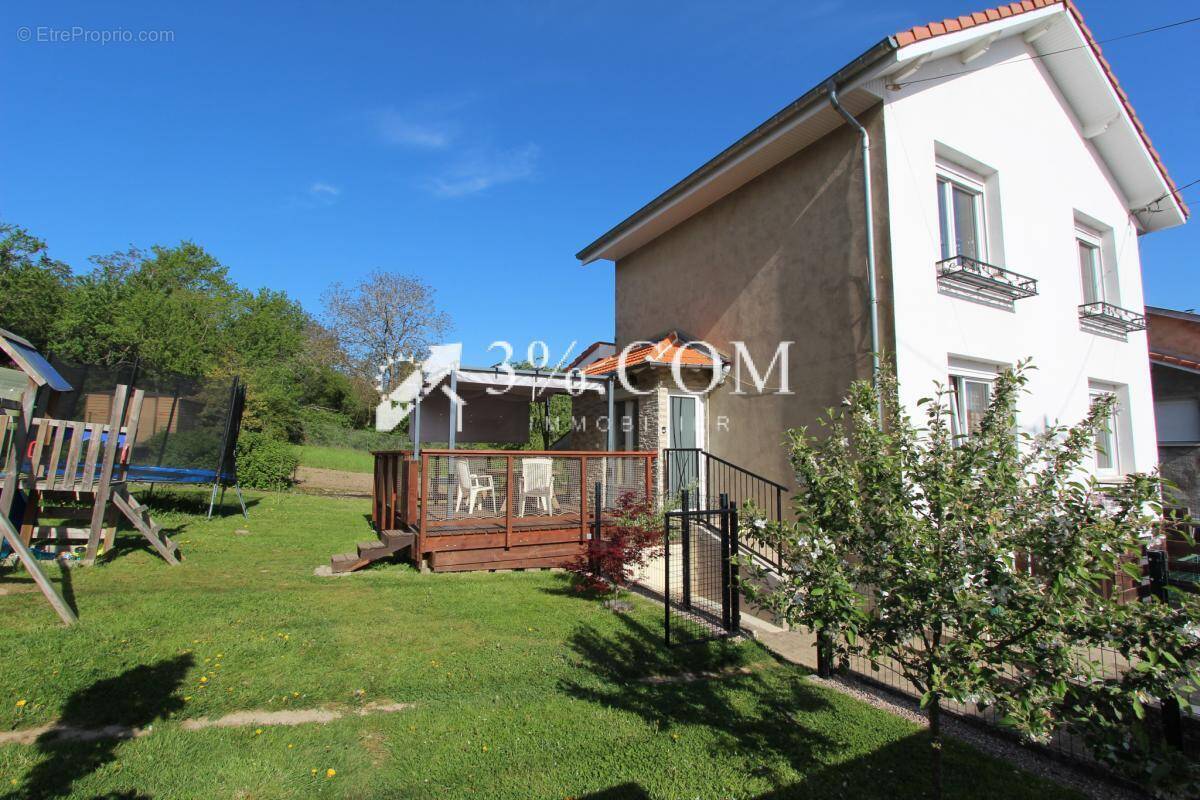 Maison à BLAINVILLE-SUR-L'EAU