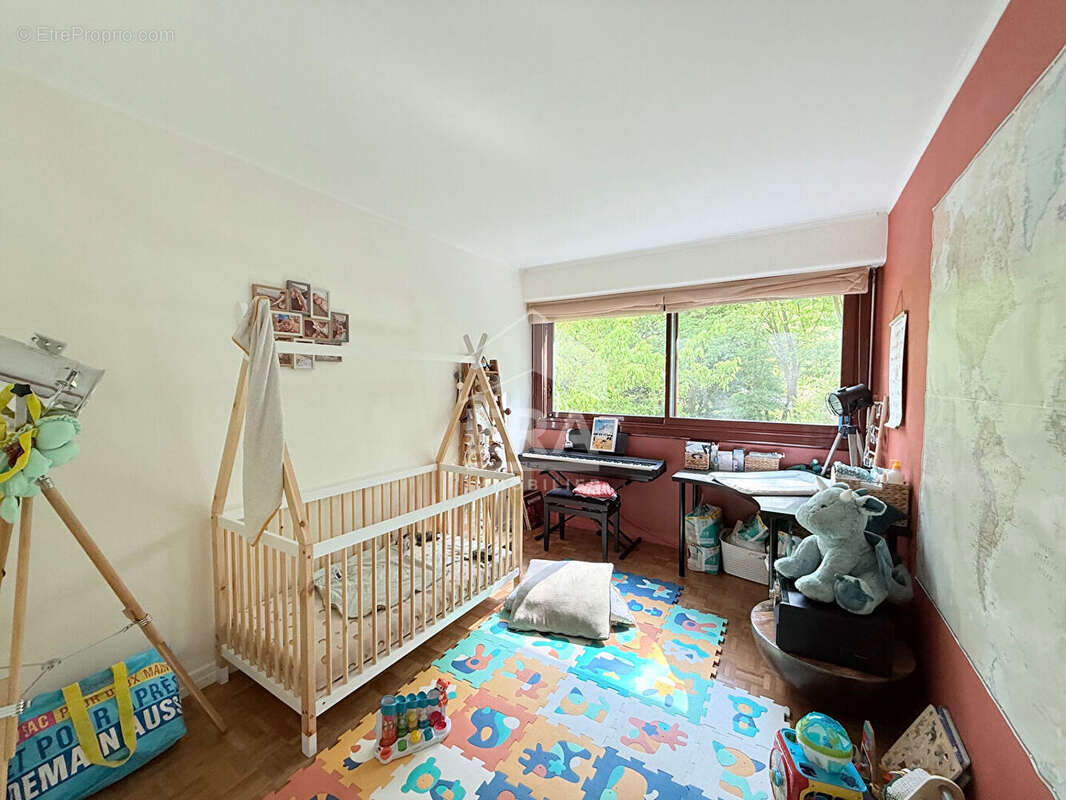 Appartement à GIF-SUR-YVETTE