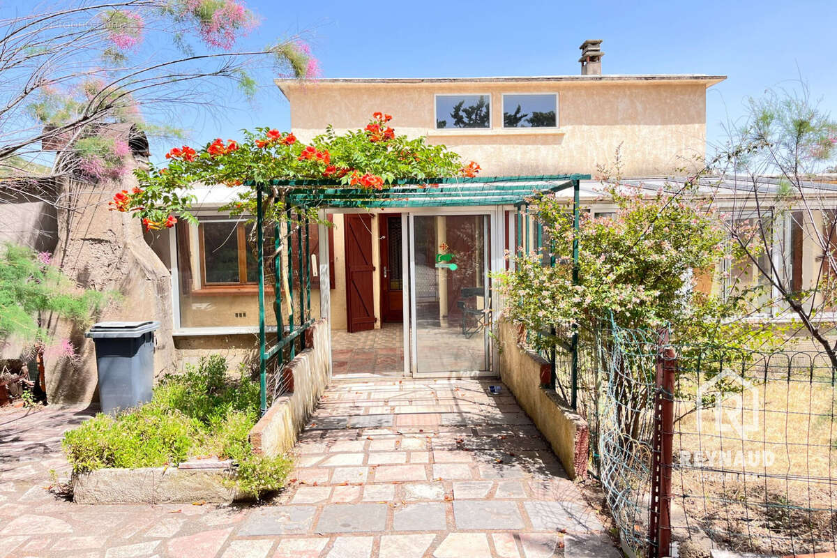 Maison à CLERMONT-L'HERAULT