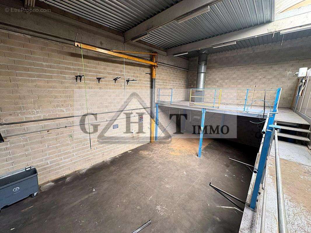 Entrepot 450 m² a savigny le temple a vendre - photo 21