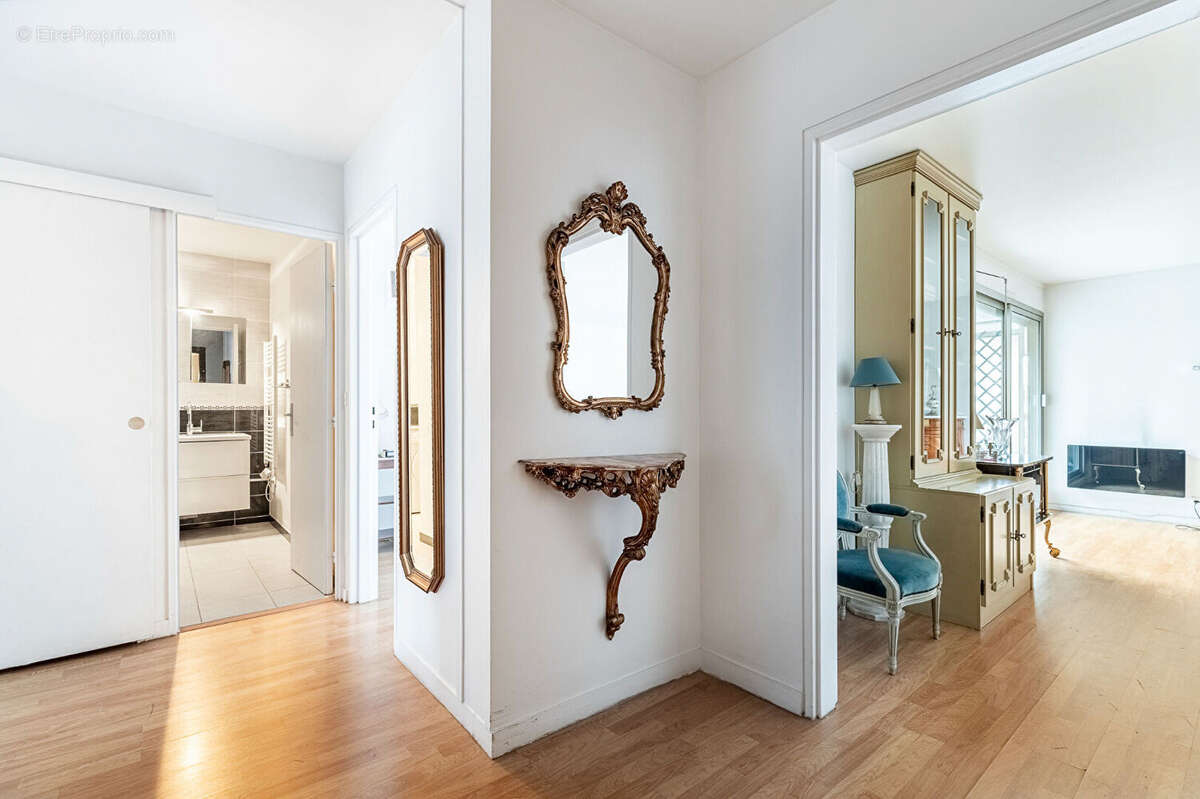 Appartement à PARIS-12E