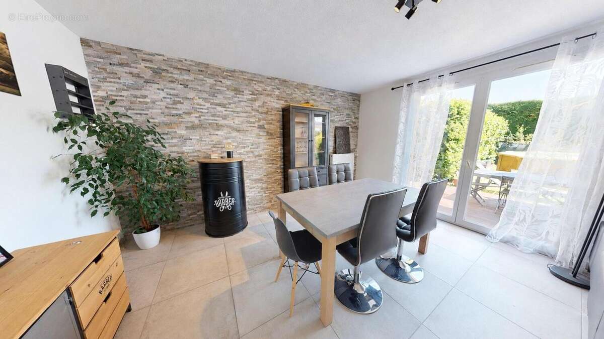 Photo 6 - Maison à L'ISLE-D'ABEAU