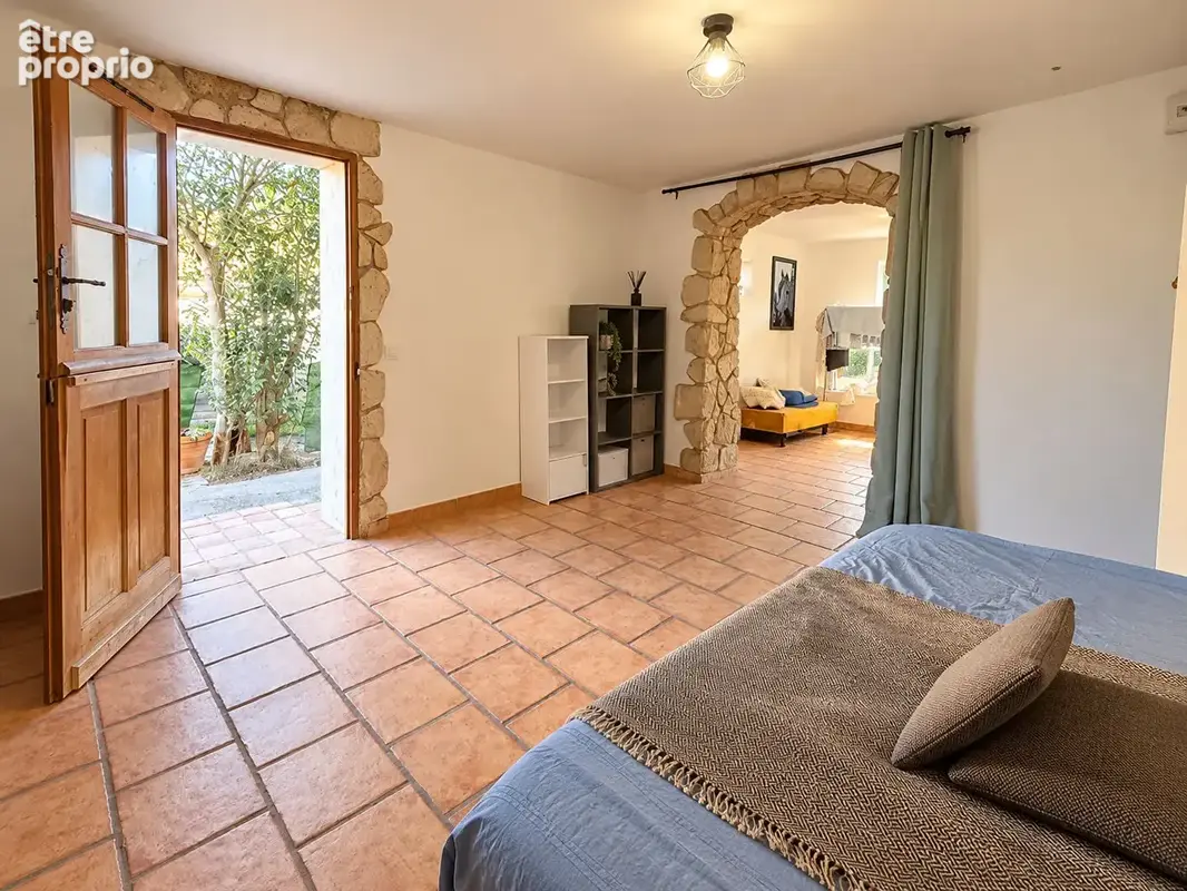 Bas de MAISON 3 pièces de 69,95 m² avec terrasse et jardin (83430) SAINT MANDRIER SUR MER - photo 11