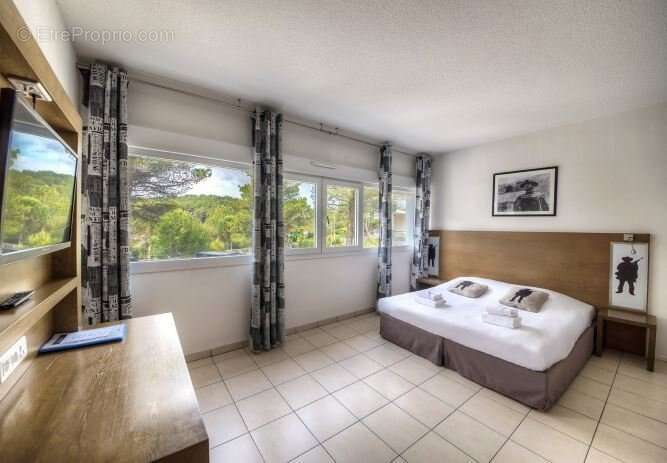 INVESTISSEMENT LOCATIF  ANTIBES  Résidence Etudiante Comfort Suites Antibes Le Maestria - 6,91 % de rentabilité - photo 3