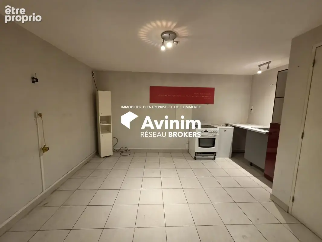Commerce 947 m² à vendre à Argonay (74370) - photo 9