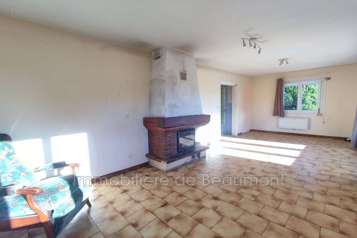 Maison à BEAUMONT-LE-ROGER