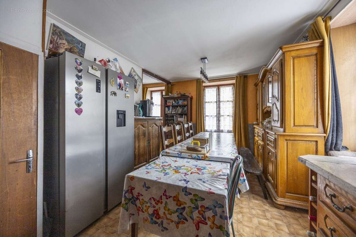 Appartement à PLEAUX