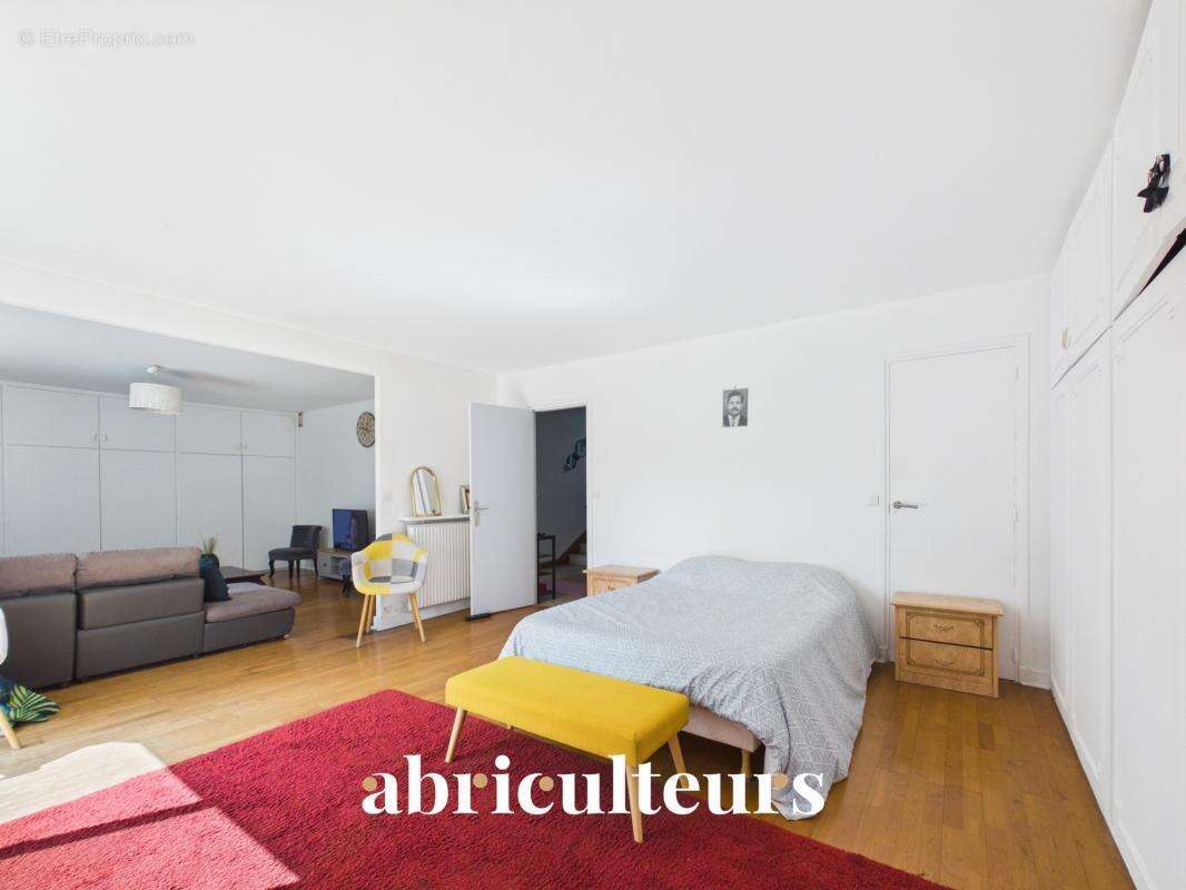 Maison à ENGHIEN-LES-BAINS