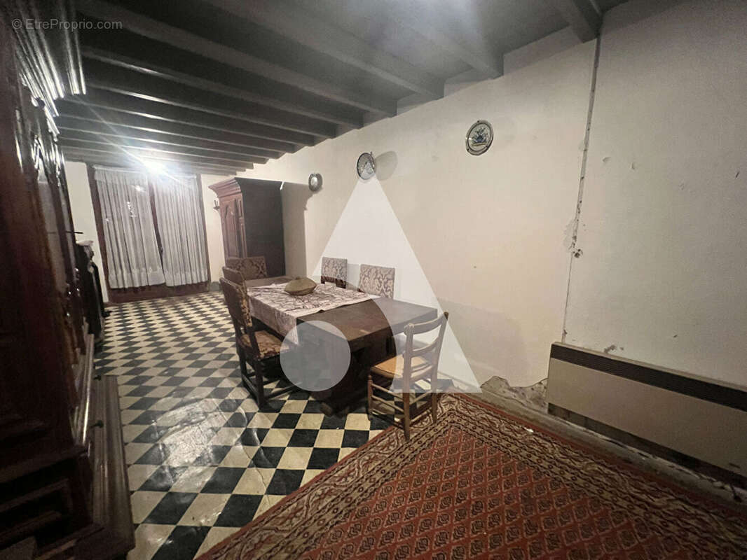 Maison à LAMOTHE-MONTRAVEL