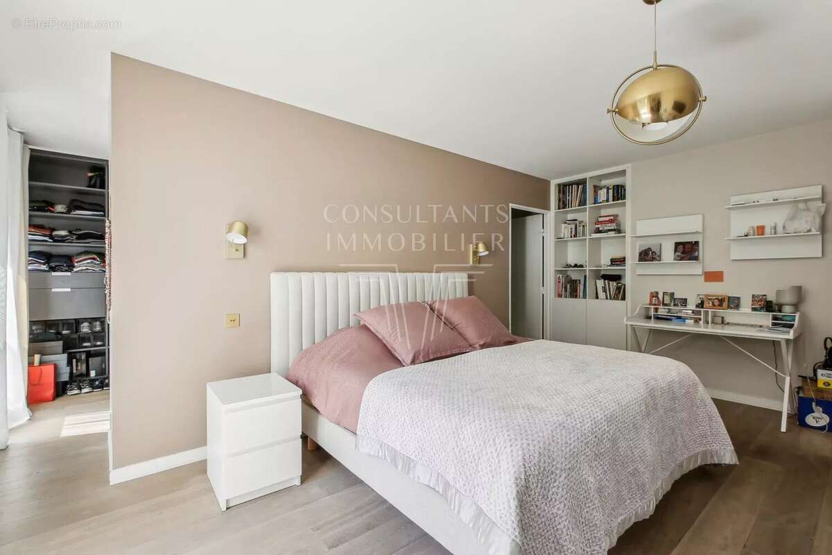 Appartement à BOULOGNE-BILLANCOURT