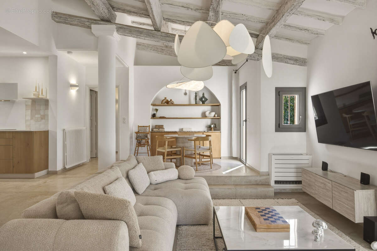 Maison à LA COLLE-SUR-LOUP