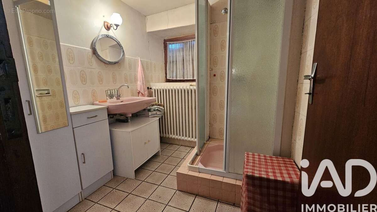 Photo 8 - Maison à ROUSSENNAC