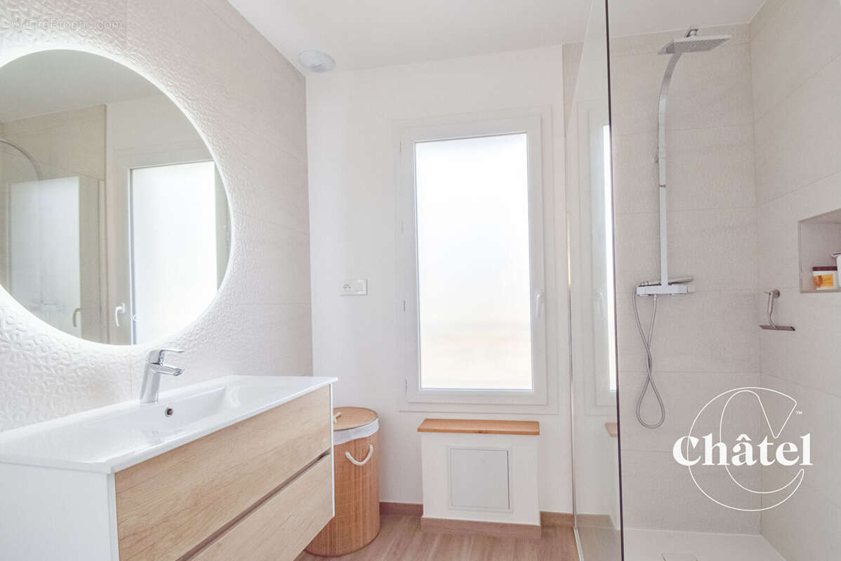 Maison à MONTATAIRE