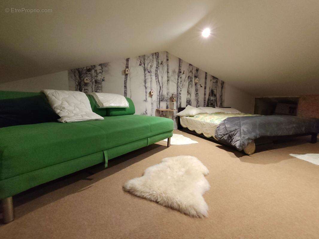 Maison à LES NOUILLERS