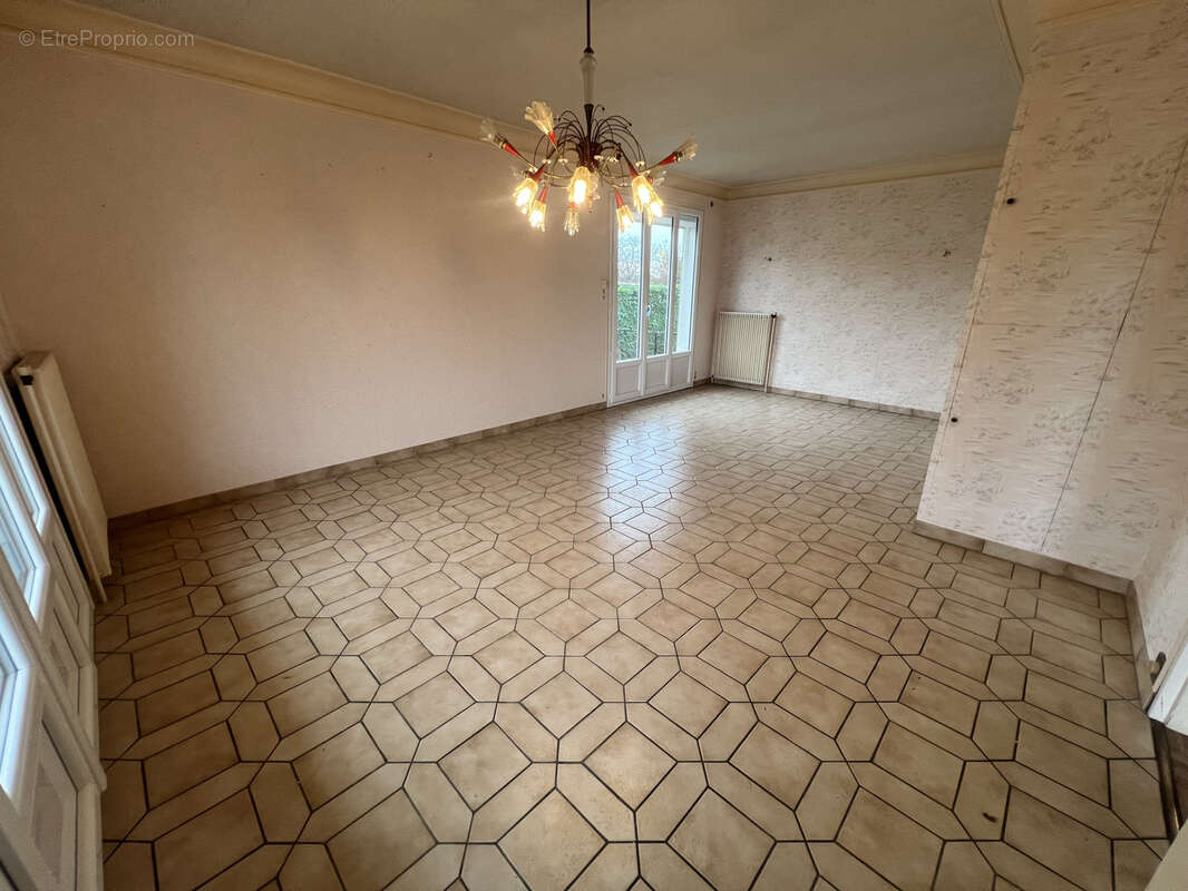 Maison à VOISCREVILLE