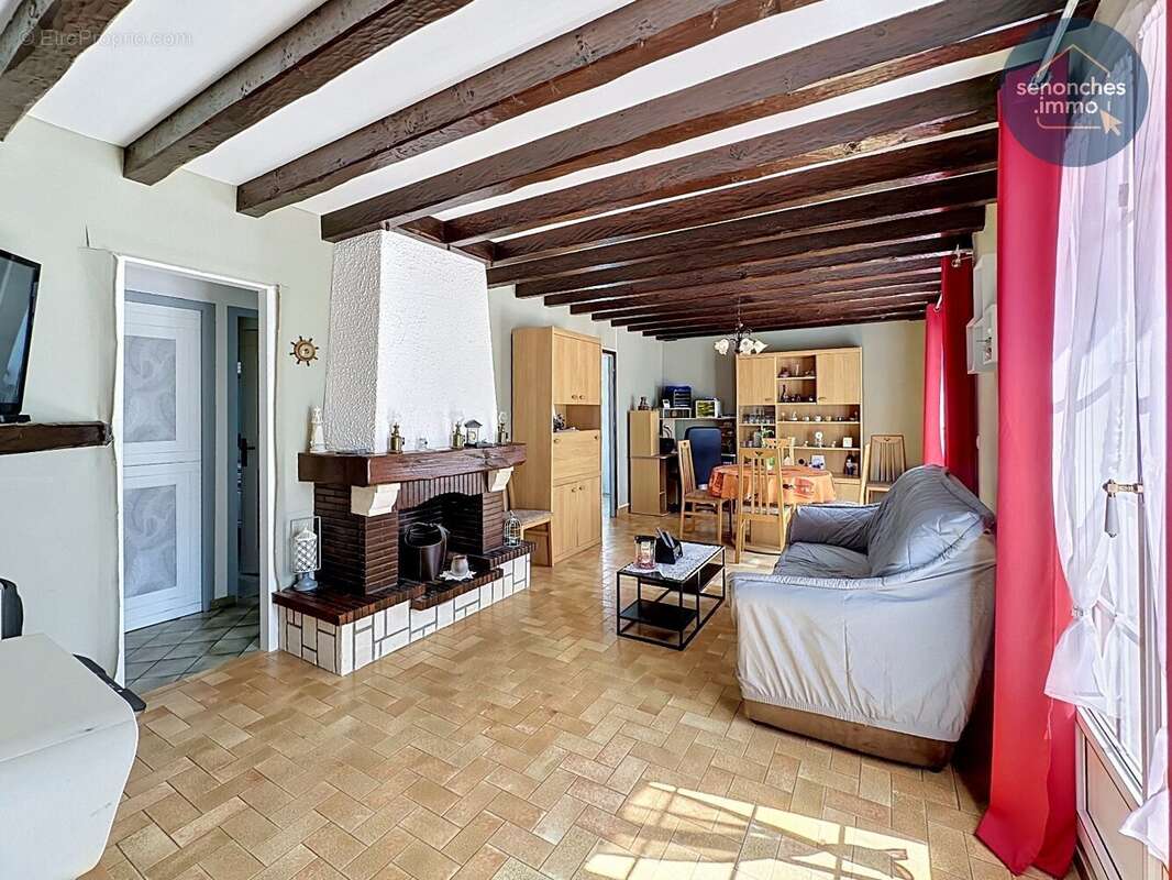Maison à LE BOULLAY-THIERRY