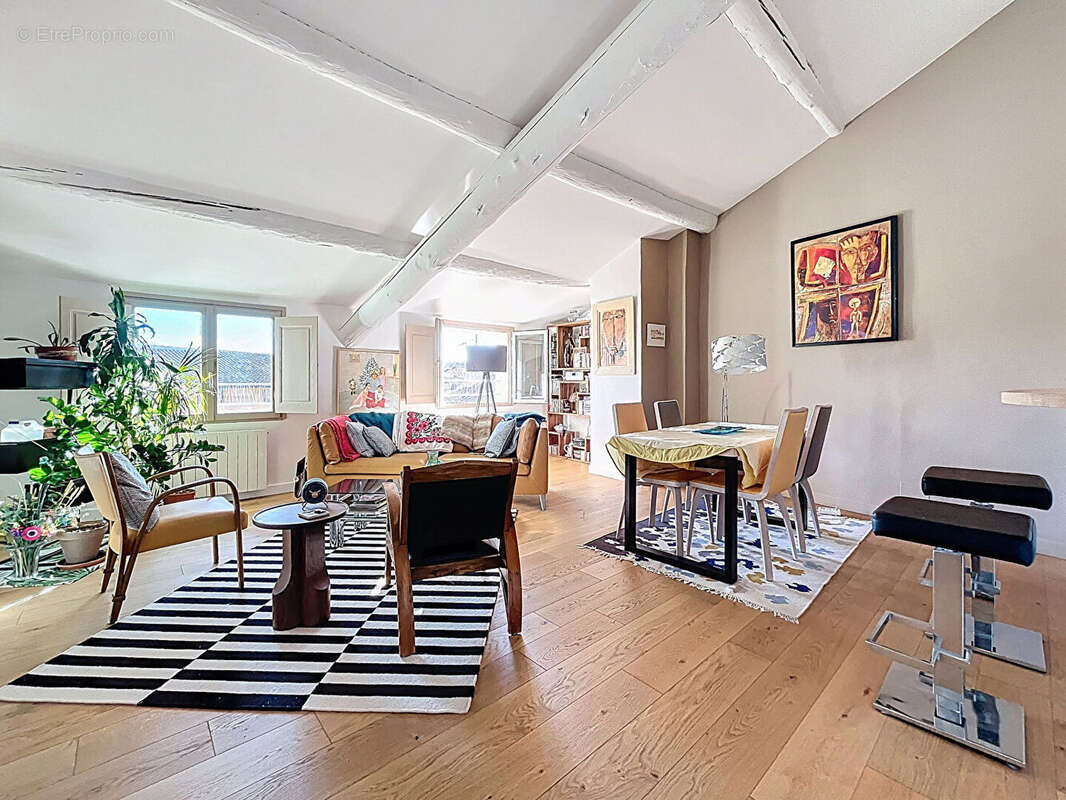 Appartement à AIX-EN-PROVENCE