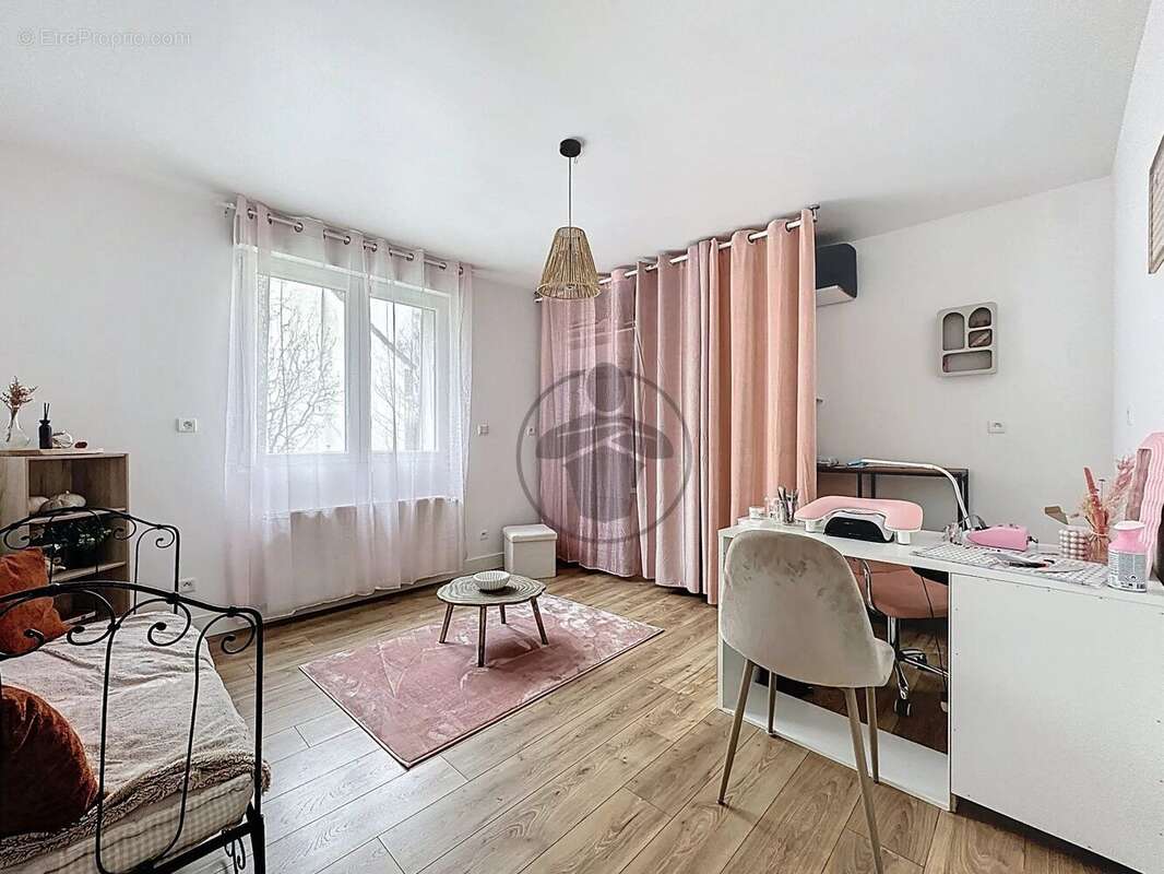 Maison à SAINT-QUENTIN