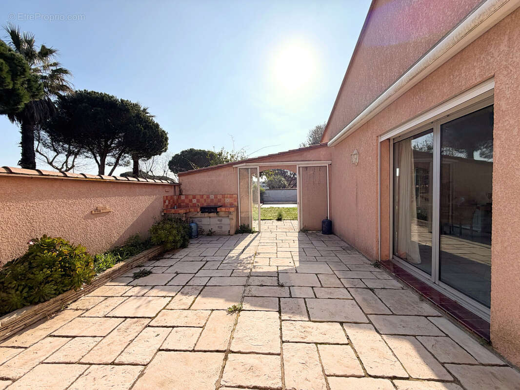 Maison à SAINT-CYPRIEN